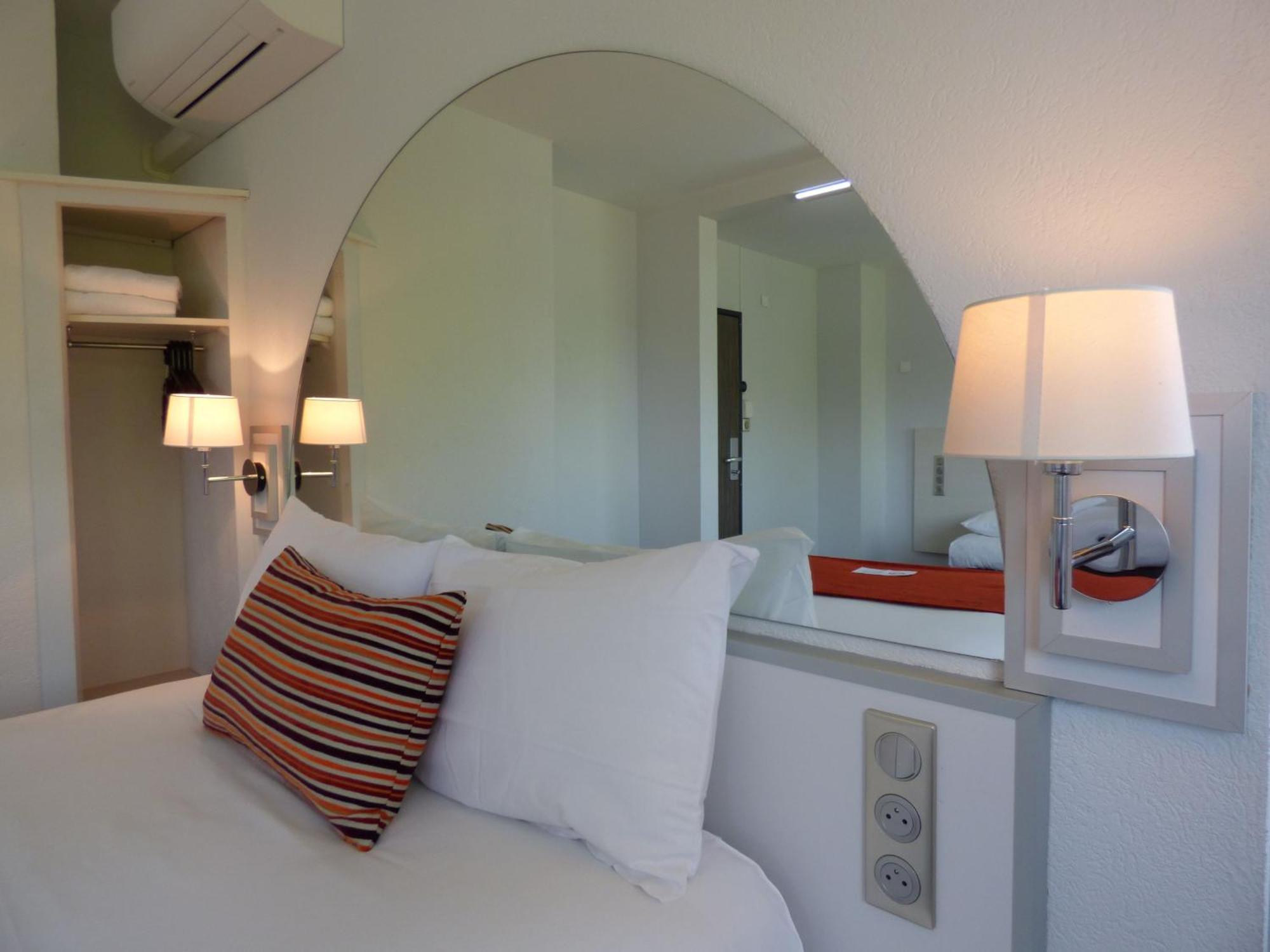 Mâcon Cit'Hotel Escatel מראה חיצוני תמונה