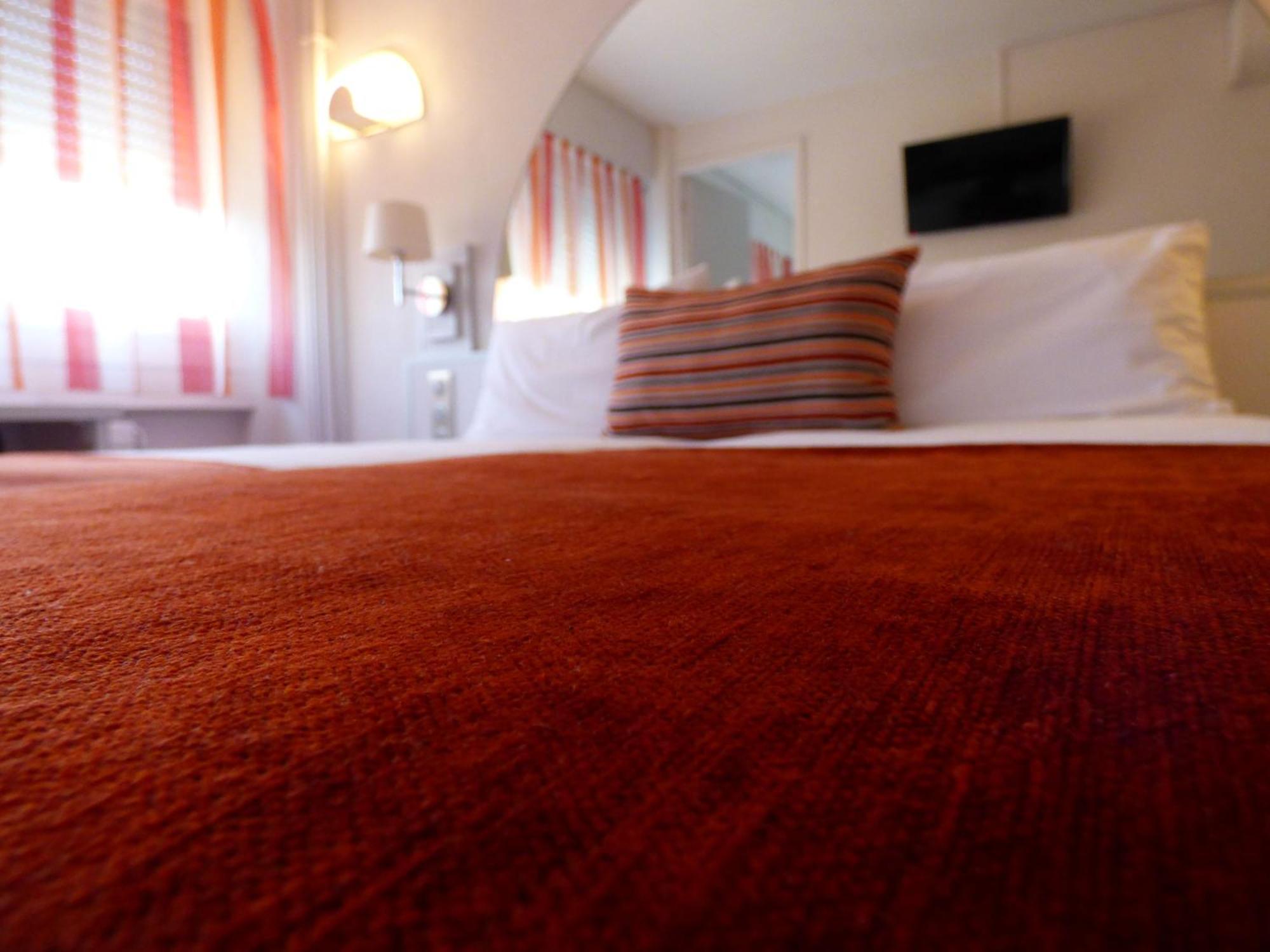 Mâcon Cit'Hotel Escatel מראה חיצוני תמונה