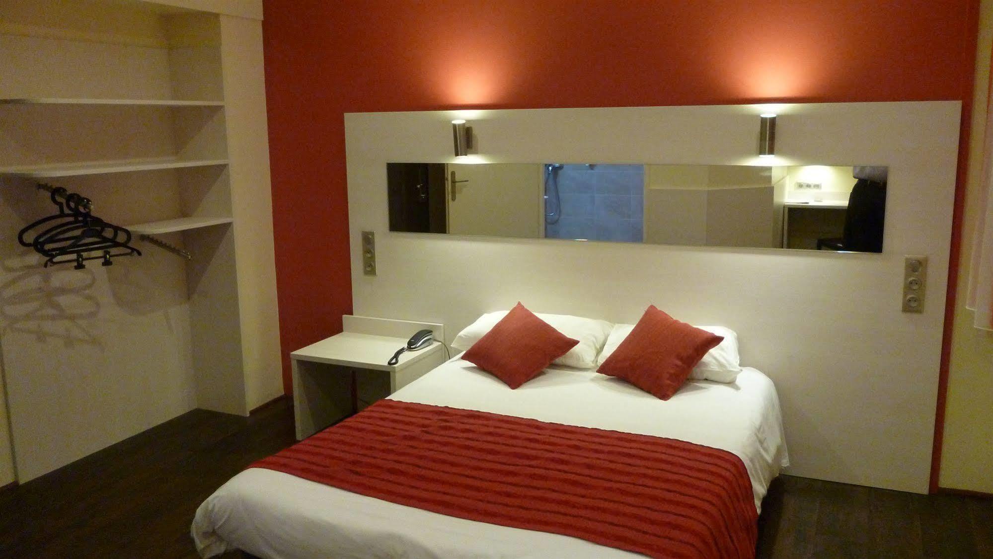 Mâcon Cit'Hotel Escatel מראה חיצוני תמונה
